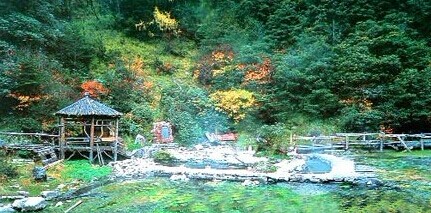 药池沸泉山寨