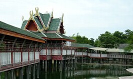 ֳSamut Phrakan Crocodile Farm