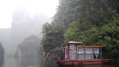 宝峰湖